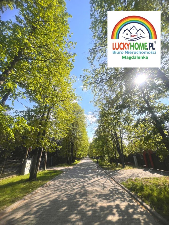 dom wolnostojący, 7 pokoi Magdalenka, ul. Lipowa. Zdjęcie 2