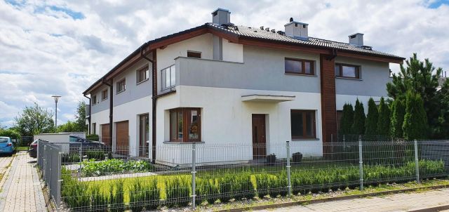 inny, 4 pokoje Poznań. Zdjęcie 1
