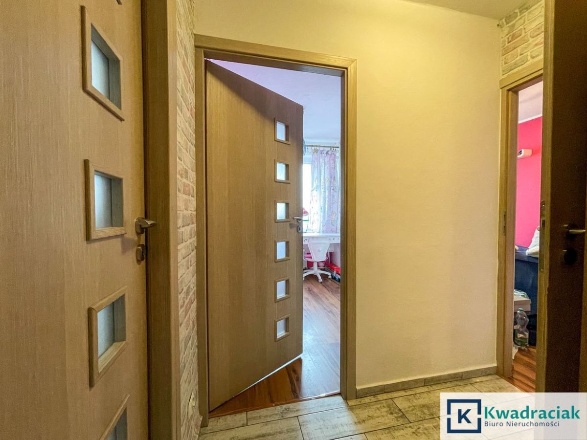 Mieszkanie 4-pokojowe Jasło, ul. Krzysztofa Kamila Baczyńskiego. Zdjęcie 4