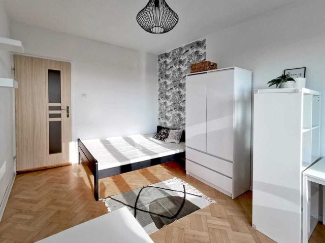 Mieszkanie 3-pokojowe Rzeszów, ul. Podwisłocze. Zdjęcie 3