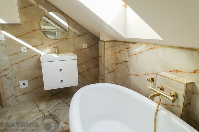 bliźniak, 5 pokoi Dobra. Zdjęcie 6