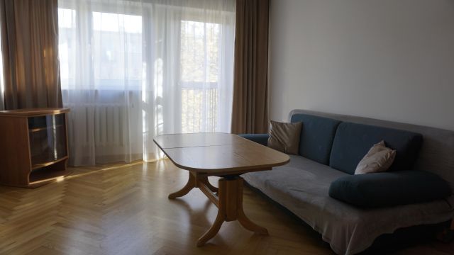 Mieszkanie 3-pokojowe Warszawa Włochy, al. Dwudziestolatków. Zdjęcie 1