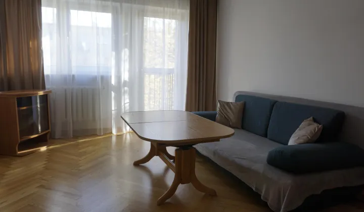 Mieszkanie 3-pokojowe Warszawa Włochy, al. Dwudziestolatków