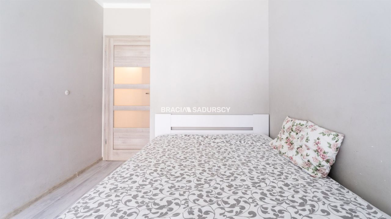 Mieszkanie 4-pokojowe Kraków Podgórze Duchackie, ul. Przyjaźni Polsko-Węgierskiej. Zdjęcie 11