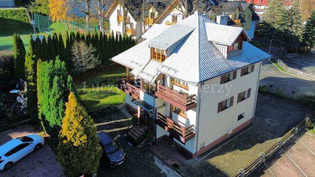 dom wolnostojący, 9 pokoi Karpacz. Zdjęcie 3