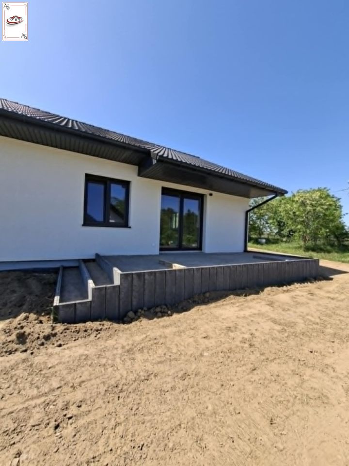dom wolnostojący, 4 pokoje Kępa. Zdjęcie 16