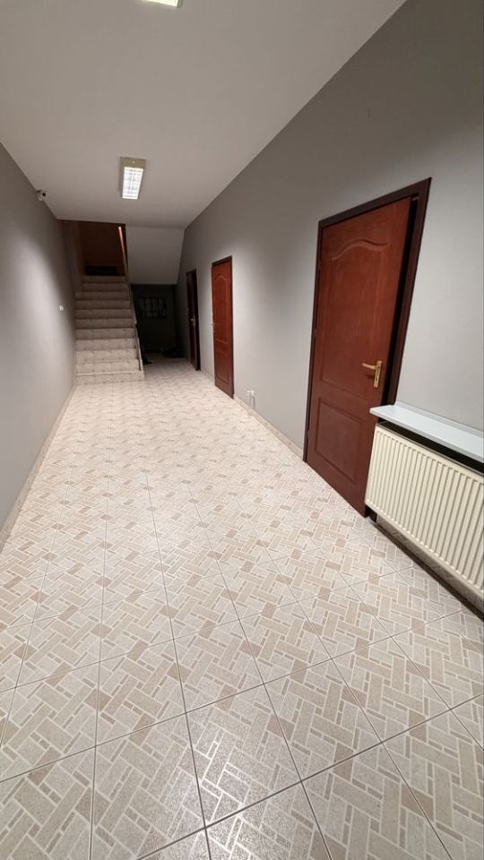 Hala/magazyn Jastrzębia. Zdjęcie 4