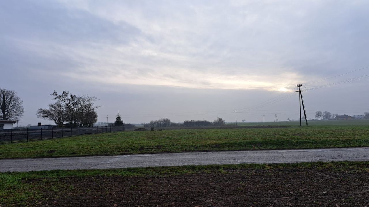 Działka budowlana Sobiesiernie. Zdjęcie 2