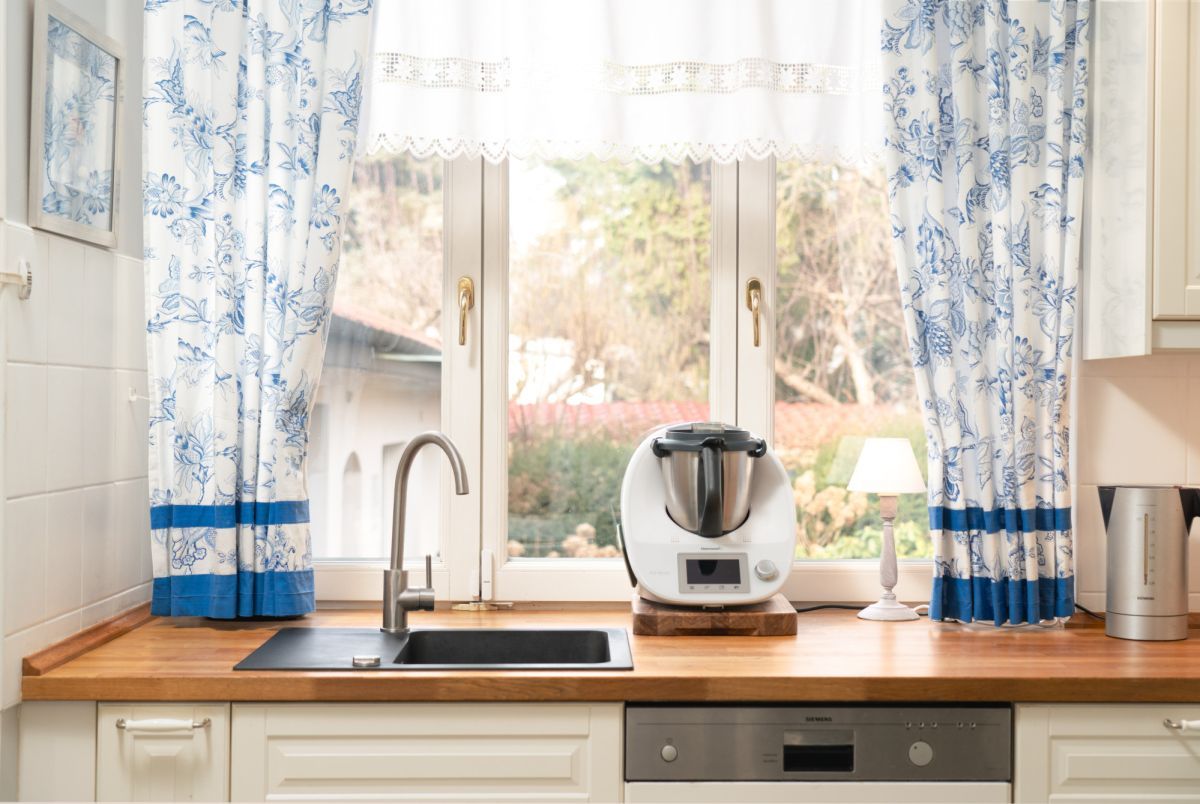 dom wolnostojący, 9 pokoi Komorów, ul. Lipowa. Zdjęcie 9