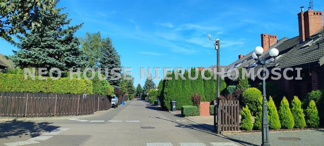 dom szeregowy, 4 pokoje Warszawa Białołęka, ul. Ostródzka. Zdjęcie 3