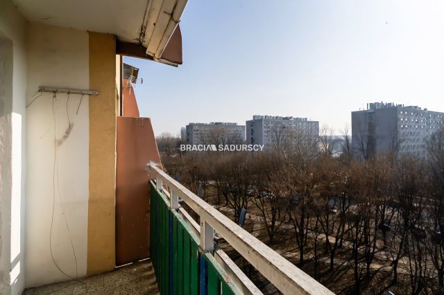 Mieszkanie 3-pokojowe Kraków Mistrzejowice, os. Kombatantów. Zdjęcie 17