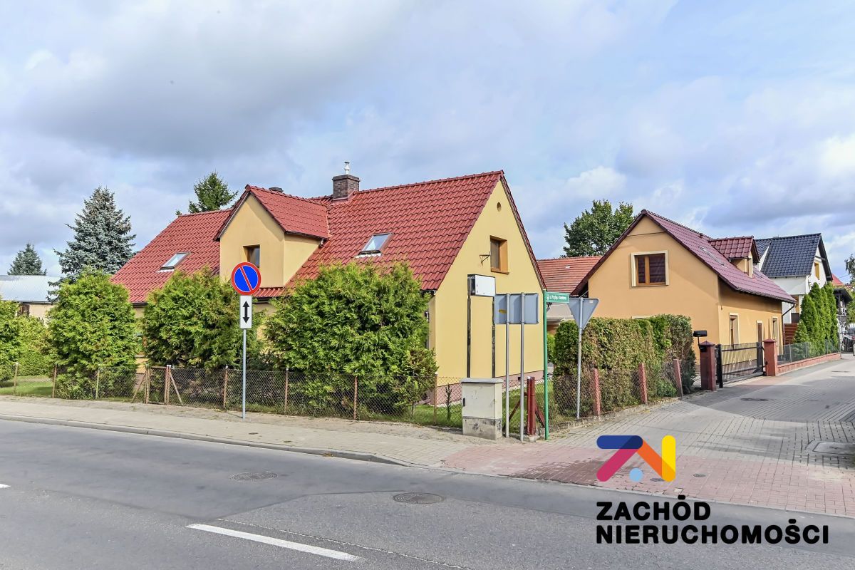 dom wolnostojący, 9 pokoi Zielona Góra Przylep