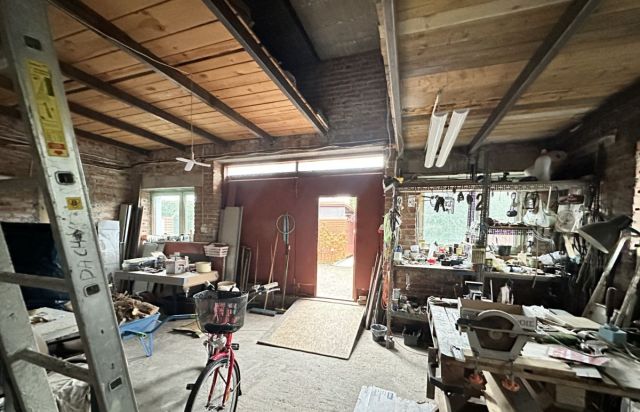 dom wolnostojący, 12 pokoi Sade Budy, ul. Polna. Zdjęcie 13