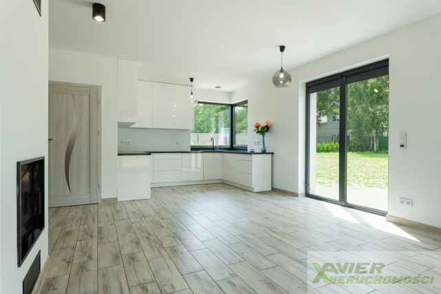 dom wolnostojący, 4 pokoje Marianów. Zdjęcie 2