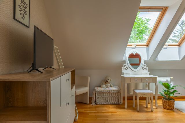 dom wolnostojący, 5 pokoi Kielce Baranówek, ul. Buska. Zdjęcie 9