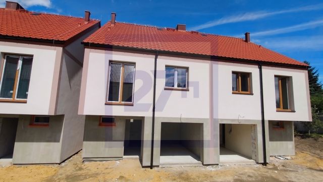 bliźniak, 5 pokoi Miękinia, ul. Osiedlowa. Zdjęcie 2