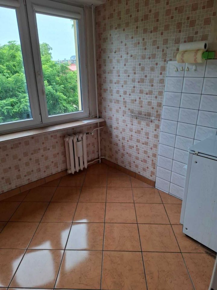 Mieszkanie 2-pokojowe Bełchatów. Zdjęcie 3