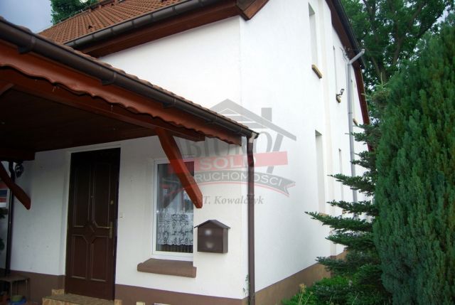 dom wolnostojący, 4 pokoje Knieja. Zdjęcie 2