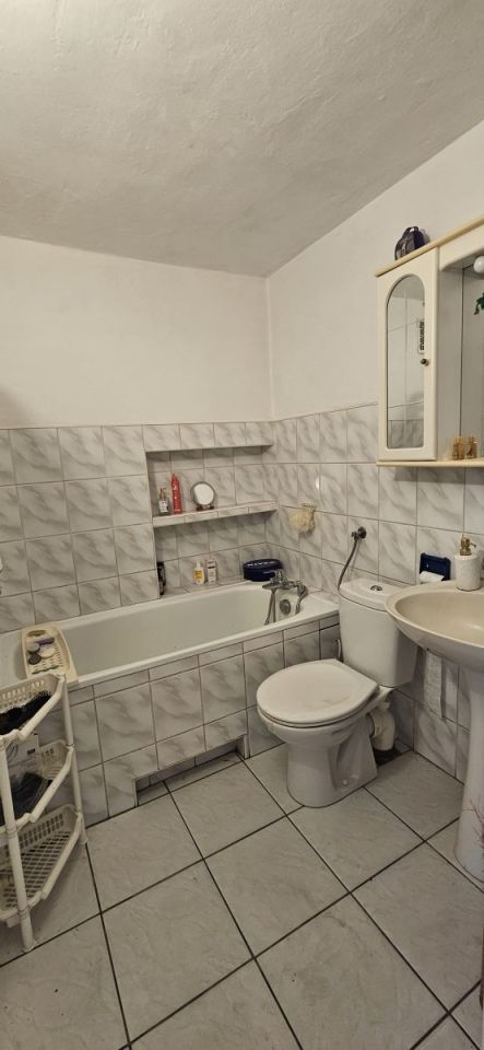 dom wolnostojący, 5 pokoi Mrozów. Zdjęcie 5