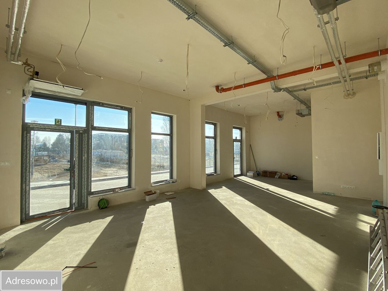 Lokal Jelcz-Laskowice, ul. Józefa Bożka. Zdjęcie 5