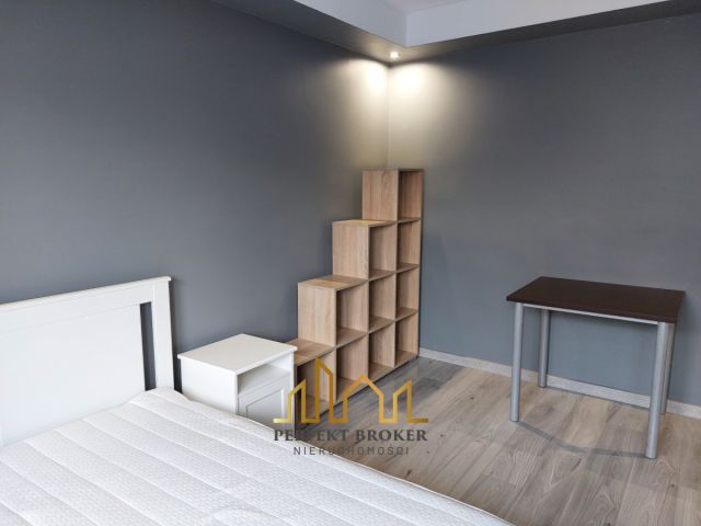 Mieszkanie 2-pokojowe Lublin Dziesiąta, ul. Konstantego Ildefonsa Gałczyńskiego. Zdjęcie 3