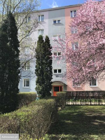 Mieszkanie 3-pokojowe Nysa, ul. Juliusza Kossaka. Zdjęcie 1