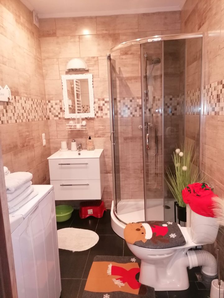 dom wolnostojący, 10 pokoi Szczyrk Górka, ul. Orla. Zdjęcie 3