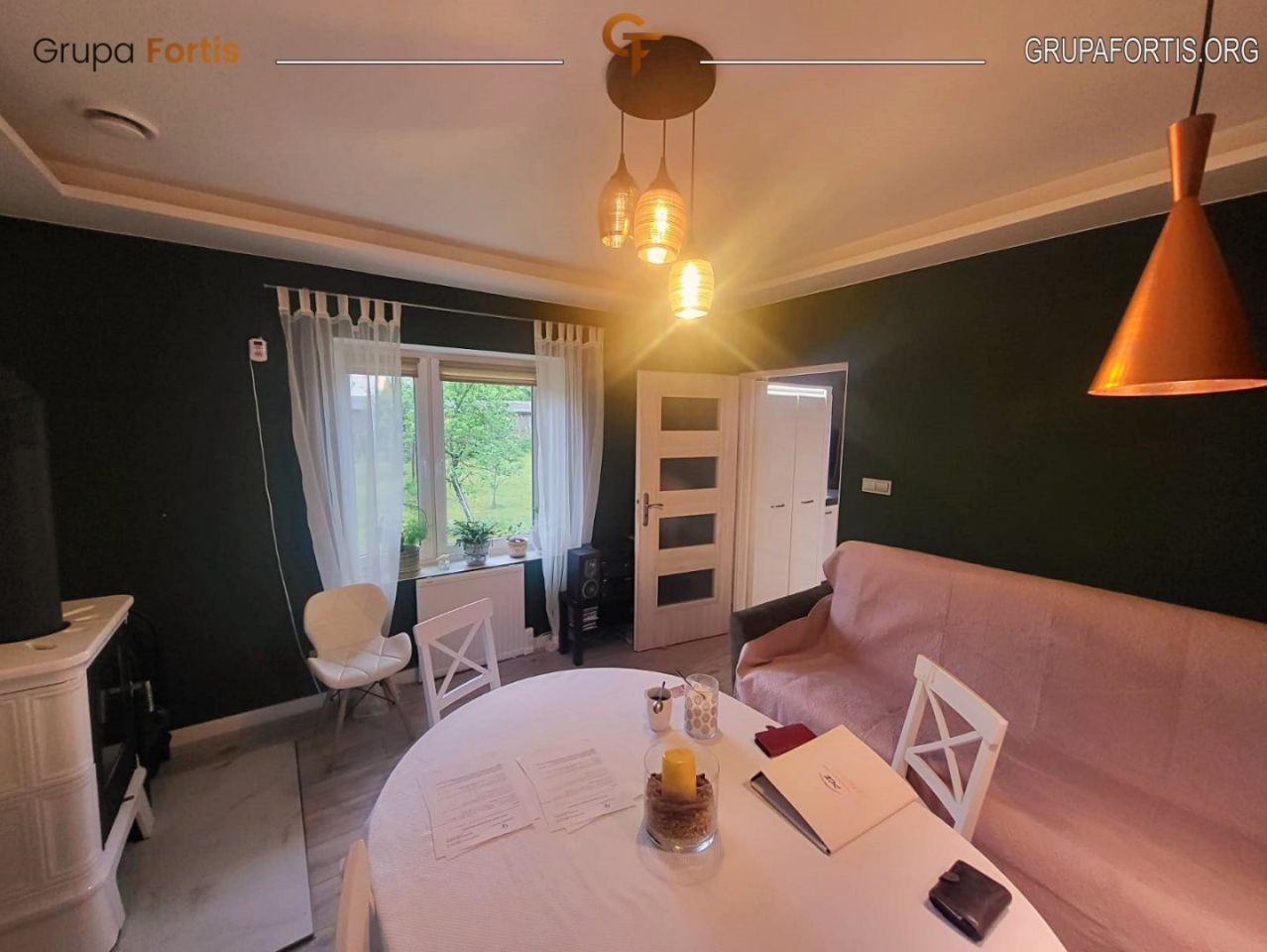 dom wolnostojący, 2 pokoje Charzowice. Zdjęcie 6