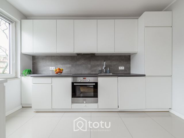 Mieszkanie 3-pokojowe Warszawa Wola, al. Jana Pawła II. Zdjęcie 5