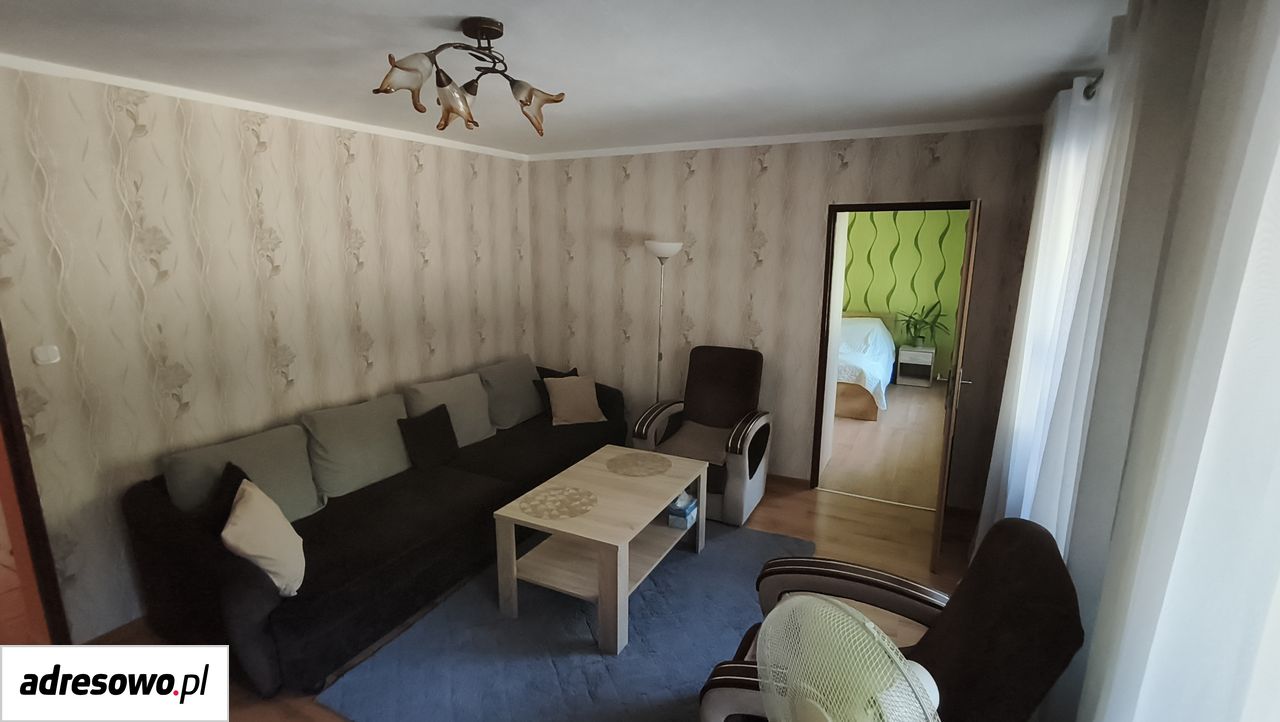 Mieszkanie 4-pokojowe Cybinka, pl. Limanowskiego. Zdjęcie 2