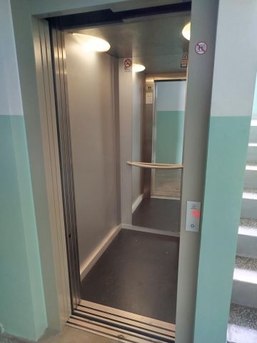 Mieszkanie 3-pokojowe Jelenia Góra Zabobrze, ul. Zygmunta Noskowskiego. Zdjęcie 10