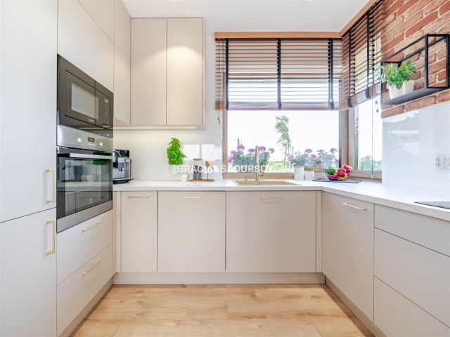 dom wolnostojący, 6 pokoi Młodziejowice. Zdjęcie 6