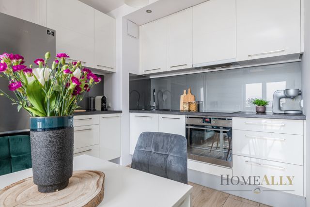 Mieszkanie 2-pokojowe Warszawa Bemowo, ul. Batalionów Chłopskich. Zdjęcie 2