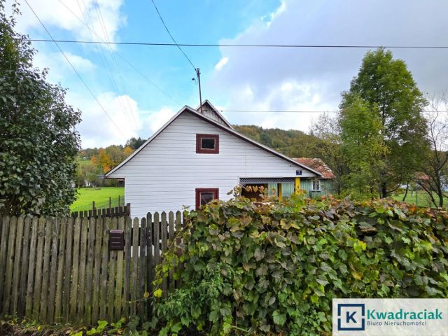 dom wolnostojący, 2 pokoje Baligród. Zdjęcie 1