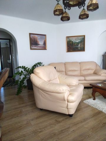 Mieszkanie 3-pokojowe Cyców, ul. Juliusza Słowackiego. Zdjęcie 1