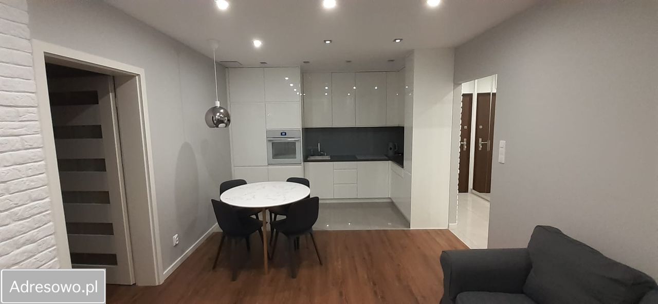 Mieszkanie 3-pokojowe Nowy Dwór Mazowiecki Centrum, ul. Modlińska. Zdjęcie 11