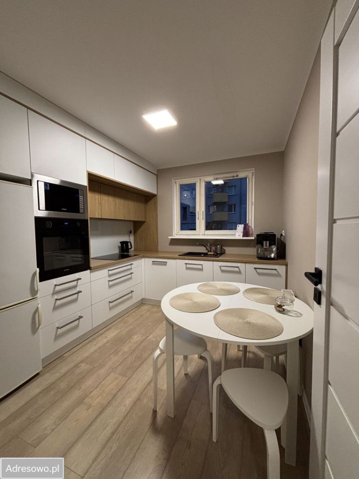 Mieszkanie 2-pokojowe Wrocław Krzyki, ul. Wandy Rutkiewicz. Zdjęcie 9