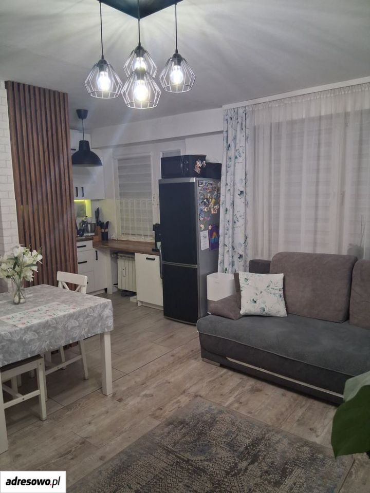 Mieszkanie 3-pokojowe Skierniewice, ul. Cypriana Kamila Norwida. Zdjęcie 3