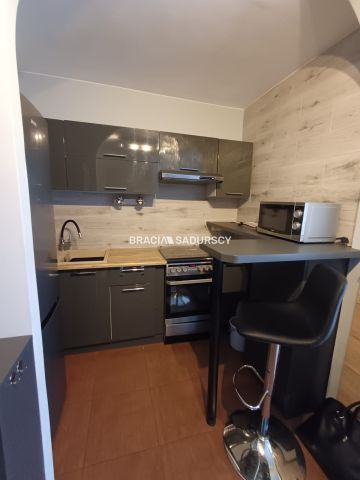 Mieszkanie 2-pokojowe Kraków Krowodrza, ul. Krowoderskich Zuchów. Zdjęcie 6