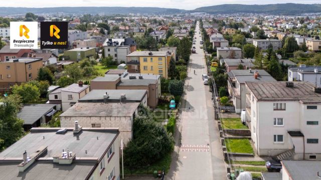 bliźniak, 5 pokoi Rumia, ul. Lecha Bądkowskiego. Zdjęcie 1