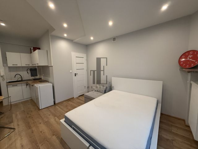 Mieszkanie 1-pokojowe Warszawa Śródmieście, ul. Chmielna. Zdjęcie 3