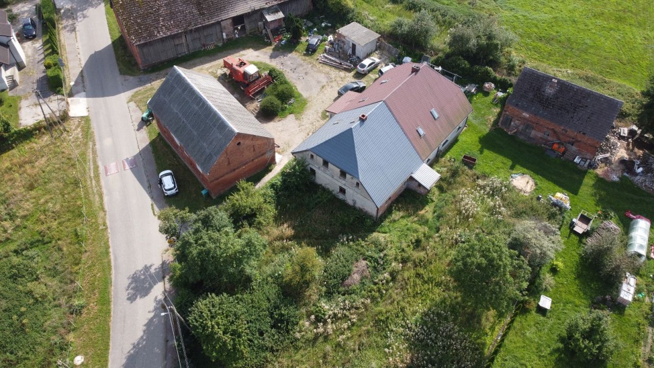 bliźniak, 5 pokoi Trzeszyn