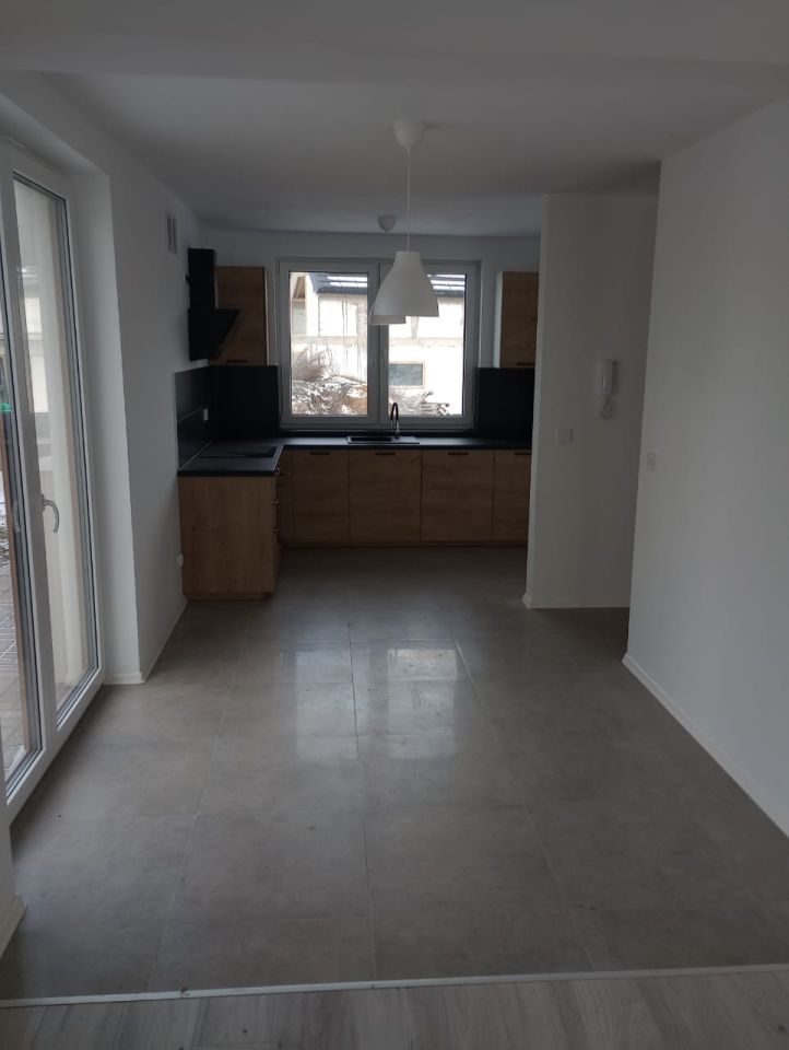 bliźniak, 3 pokoje Nowy Sącz Zawada, ul. Brzeziny. Zdjęcie 2