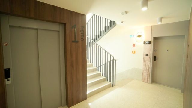 Mieszkanie 4-pokojowe Łomża, ul. Akademicka. Zdjęcie 4