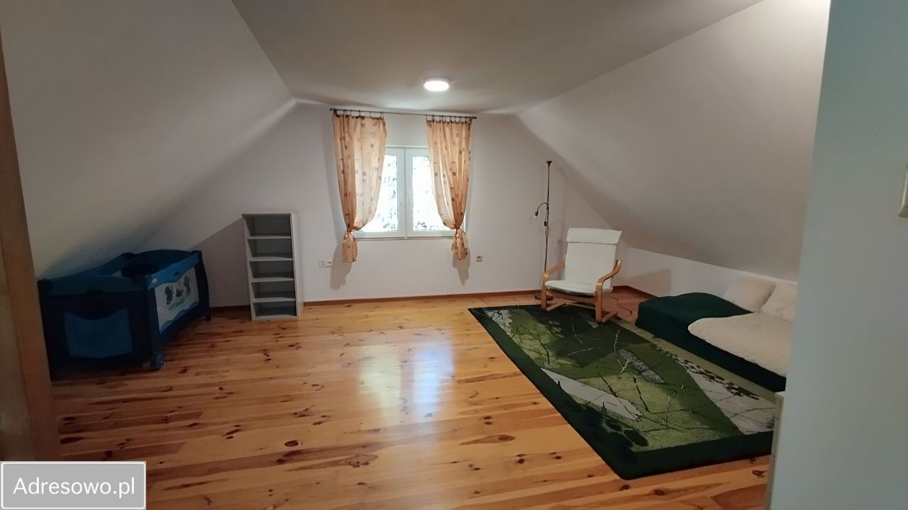 dom wolnostojący, 4 pokoje Huta Podgórna. Zdjęcie 5