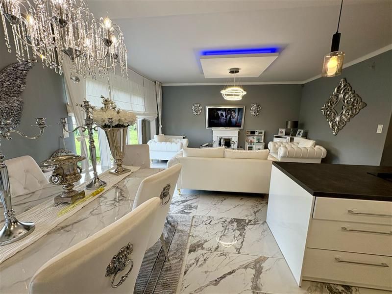 Mieszkanie 3-pokojowe Radomierzyce, ul. Piaskowa. Zdjęcie 2