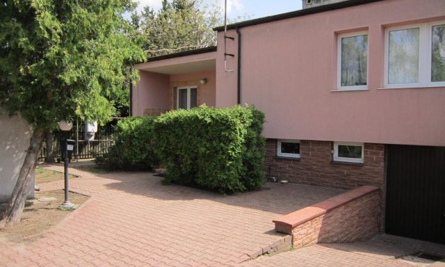 dom wolnostojący, 5 pokoi Legionowo Bukowiec, ul. Daliowa. Zdjęcie 1
