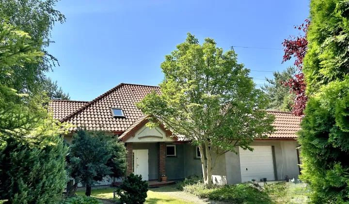 dom wolnostojący, 5 pokoi Piotrków Trybunalski Wierzeje, Jeziorna II ul. Regatowa