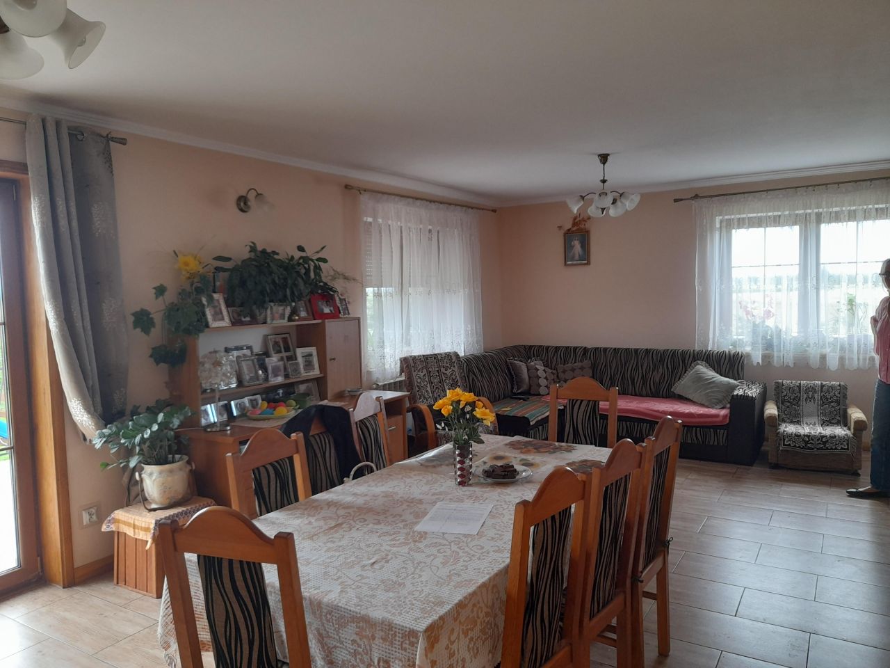 dom wolnostojący, 6 pokoi Rogalin. Zdjęcie 1