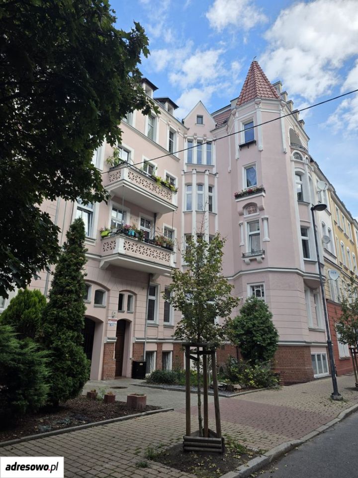 Mieszkanie 2-pokojowe Gliwice Śródmieście, ul. Stanisława Chudoby. Zdjęcie 1